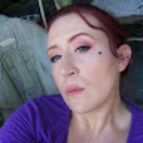 Meet your Posher, Tammy - Picture 1 of 1